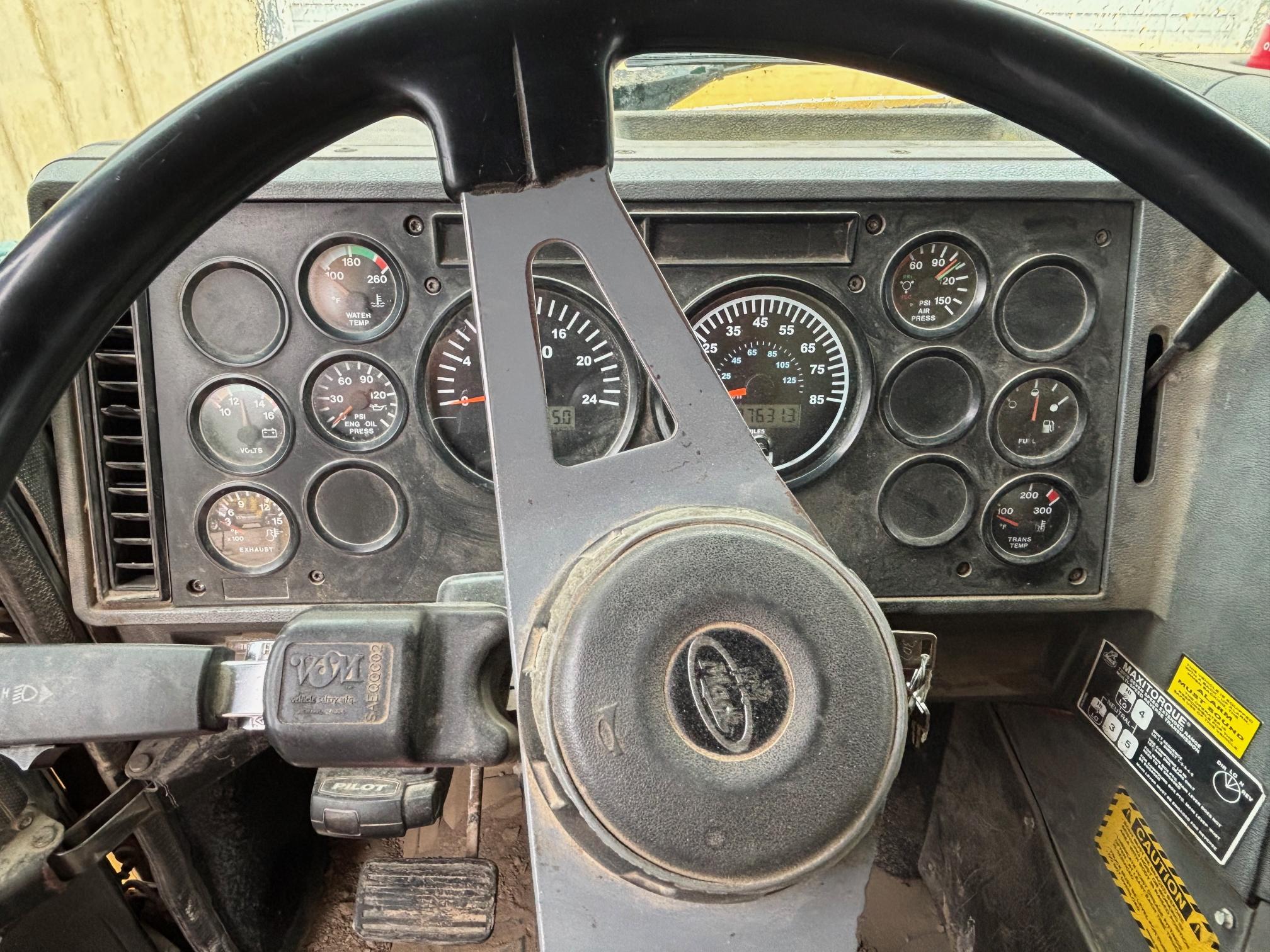 1995 MACK CL713 - Image 14